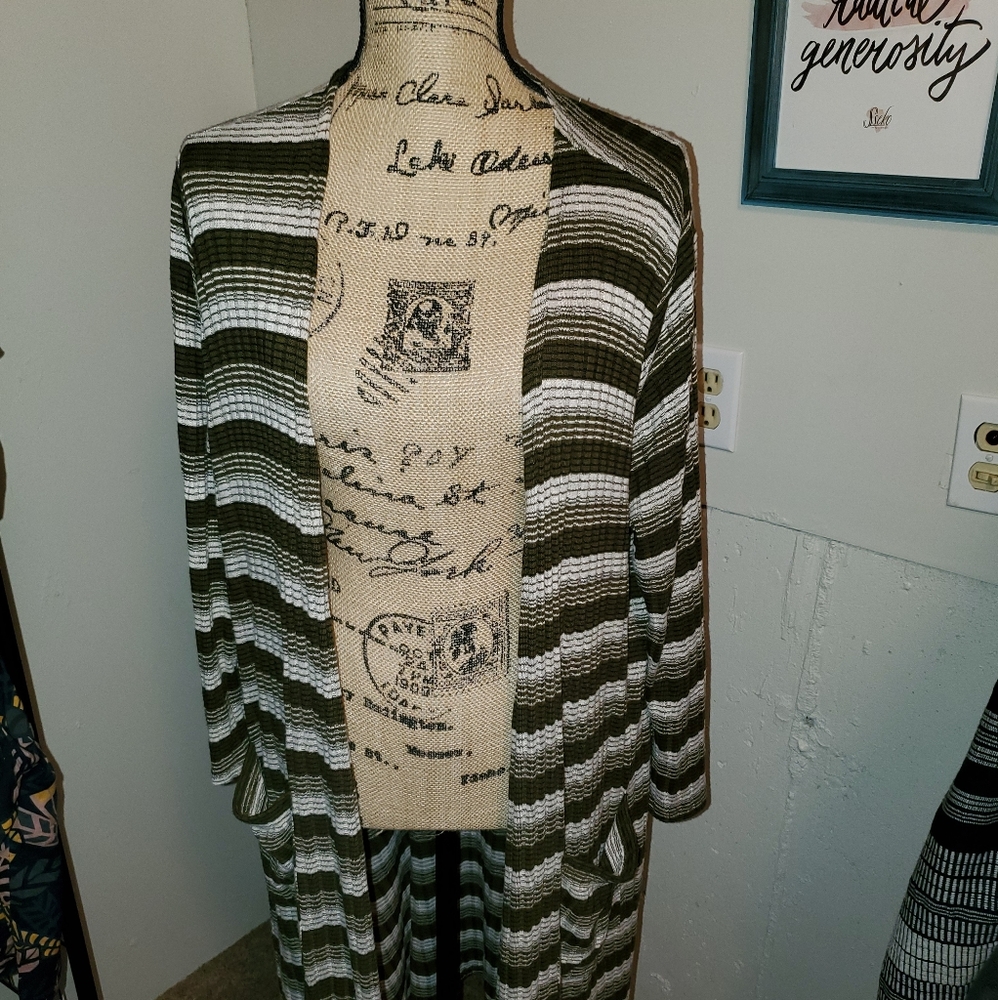 Lularoe Sarah